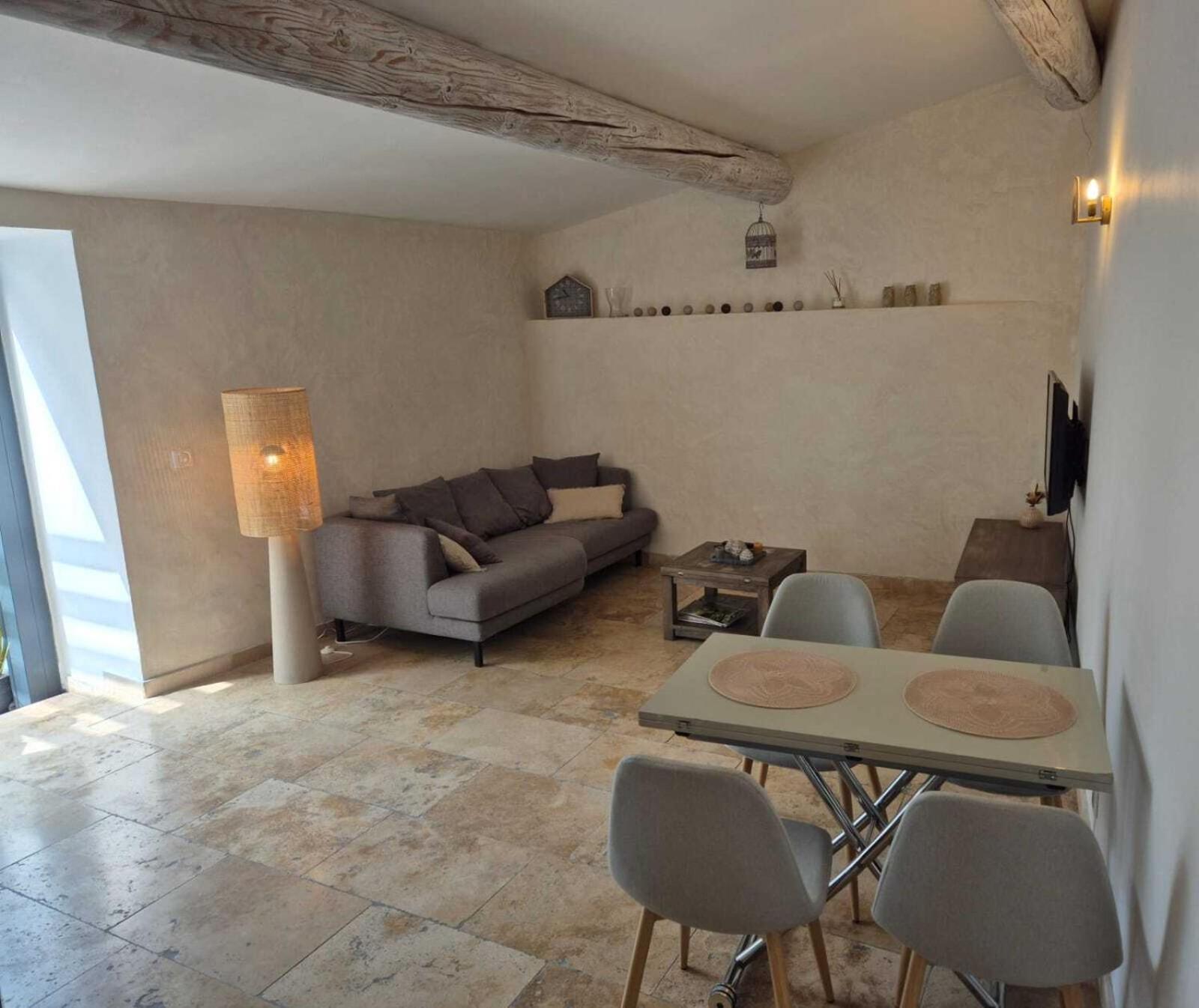 Nuit Etoilee Apartment LʼIsle-sur-la-Sorgue Exterior foto